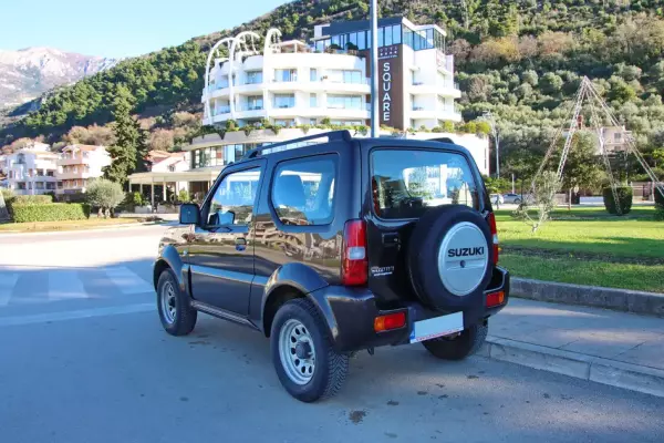 Suzuki Jimny for rent in Tivat