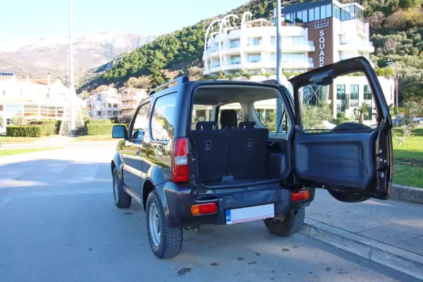 Suzuki Jimny for rent in Tivat