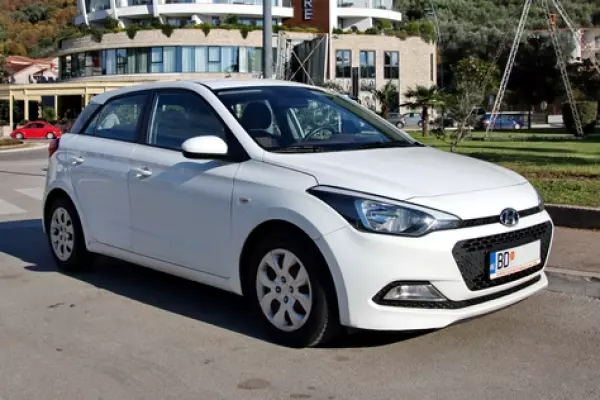 Hyundai i20 for rent in Podgorica