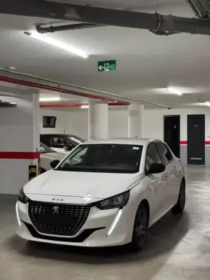 Peugeot 208 for rent in Tivat
