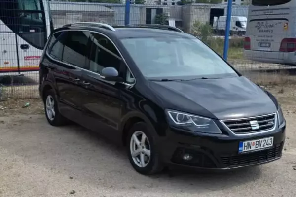 Seat Alhambra for rent in Montenegro