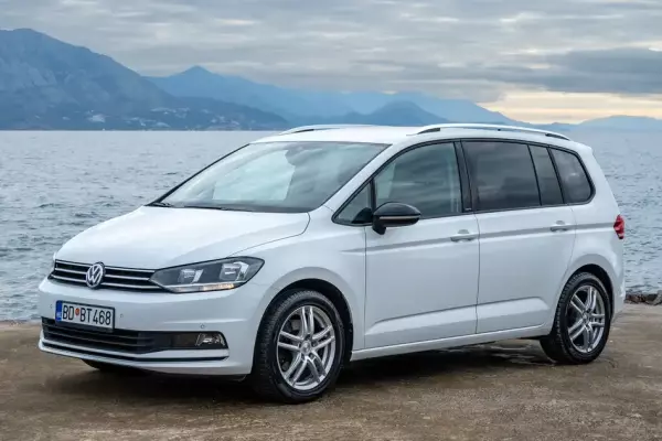 Volkswagen Touran for rent in Montenegro