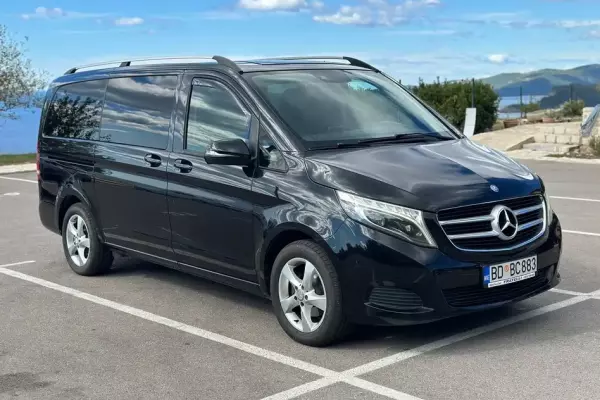 Mercedes V200 for rent in Montenegro