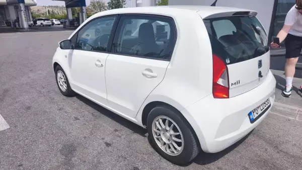 Seat Mii for rent in Budva