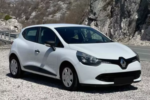 Renault Clio for rent in Montenegro