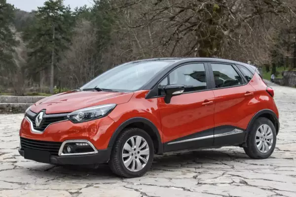Renault Captur for rent in Kolasin