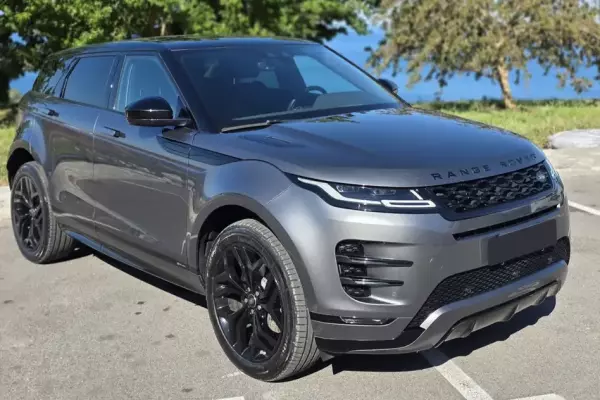 Range Rover Evoque for rent in Djenovici