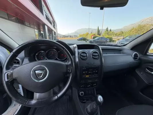 Dacia Duster for rent in Bijela