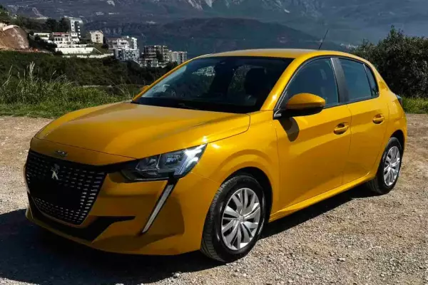Peugeot 208 for rent in Tivat