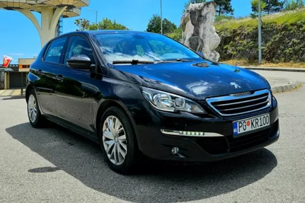 Peugeot 308 for rent in Igalo