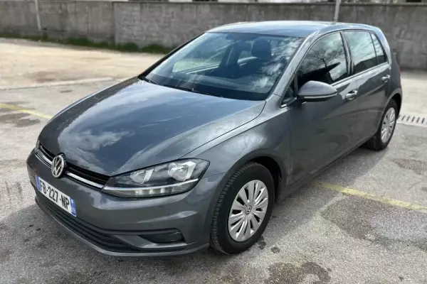 Volkswagen Golf for rent in Ulcinj