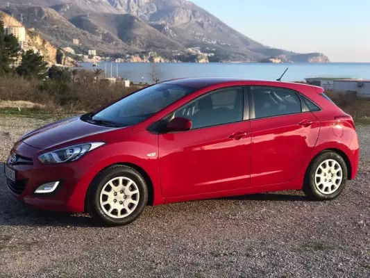 Hyundai i30 for rent in Niksic