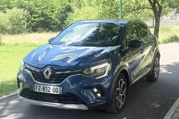 Renault Captur for rent in Rose