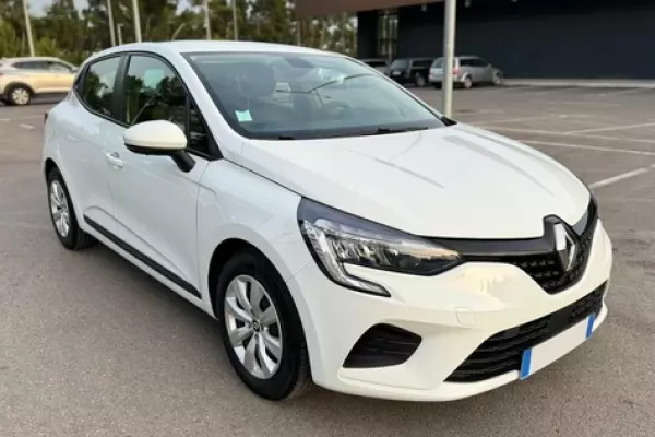 Renault Clio for rent in Montenegro
