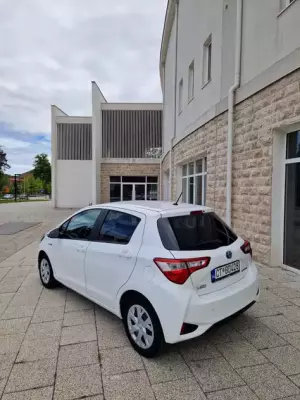 Toyota Yaris for rent in Rose