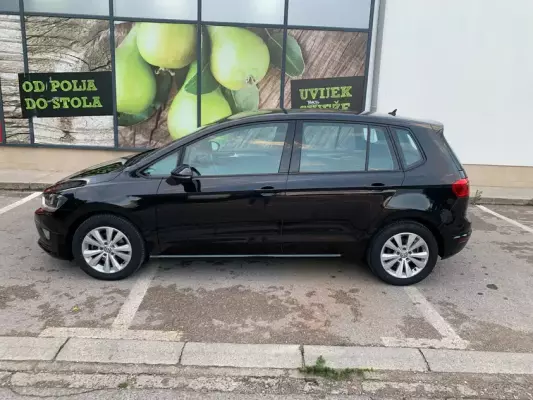 Volkswagen Golf for rent in Bijela