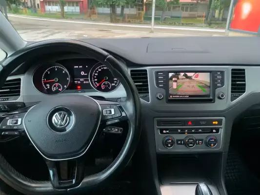 Volkswagen Golf for rent in Bijela