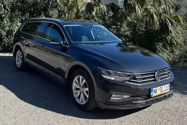 Volkswagen Passat for rent in Rose