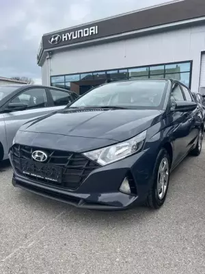 Hyundai i20 for rent in Perast