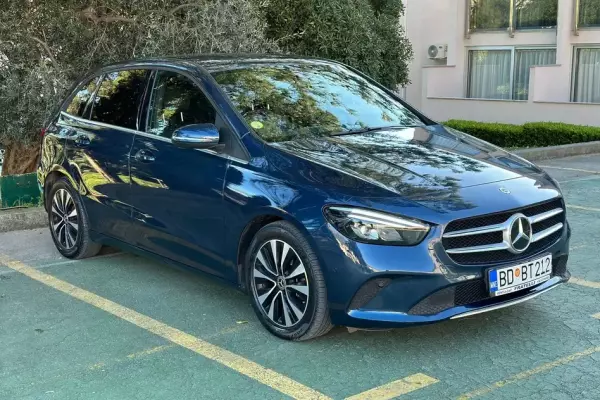 Mercedes B 180 for rent in Kolasin