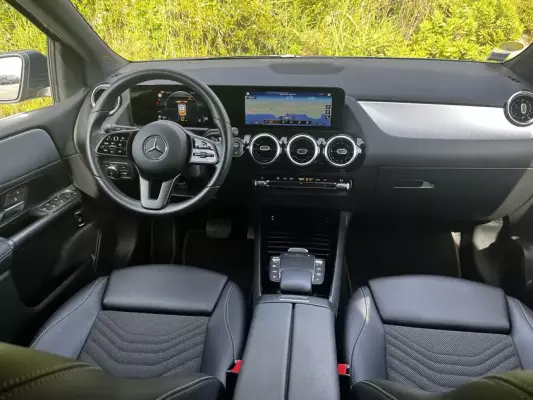 Mercedes B 180 for rent in Niksic