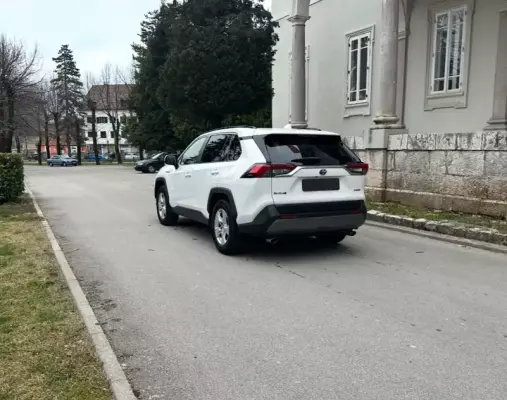 Toyota RAV4 for rent in Bijela
