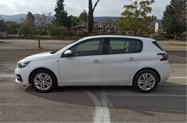 Peugeot 308 for rent in Bijela