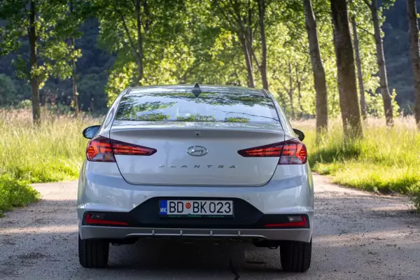 Hyundai Elantra for rent in Dobre Vode