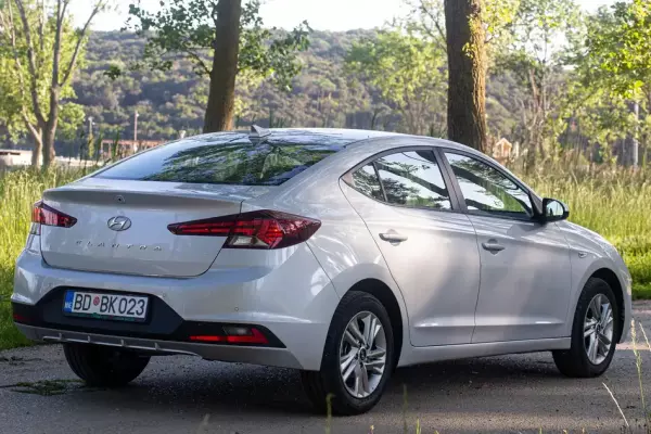 Hyundai Elantra for rent in Dobre Vode