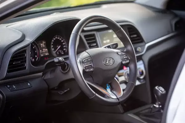 Hyundai Elantra for rent in Dobre Vode