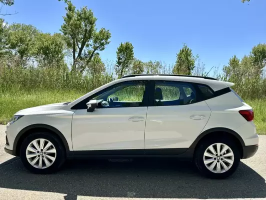 Seat Arona for rent in Rezevici