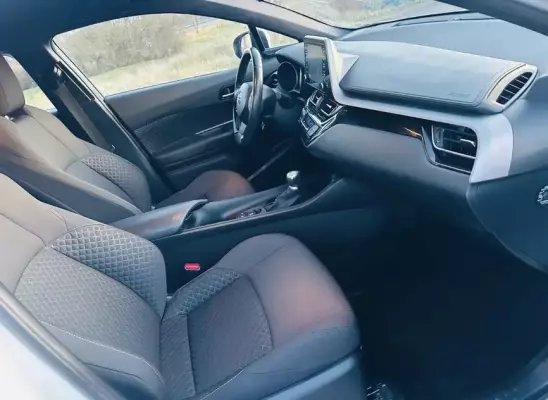 Toyota C-HR for rent in Prcanj