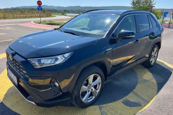 Toyota RAV4 for rent in Podgorica