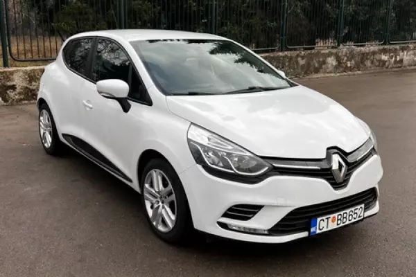 Renault Clio for rent in Montenegro