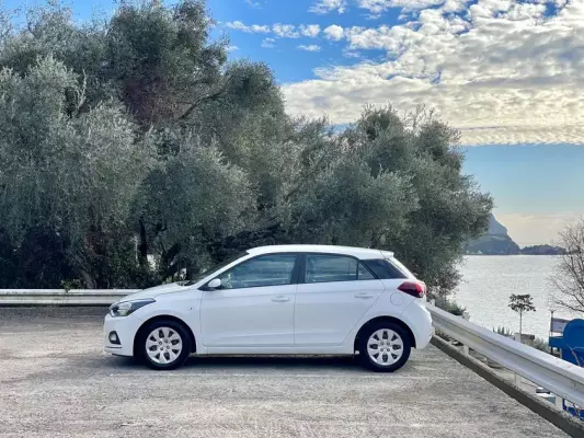 Hyundai i20 for rent in Niksic