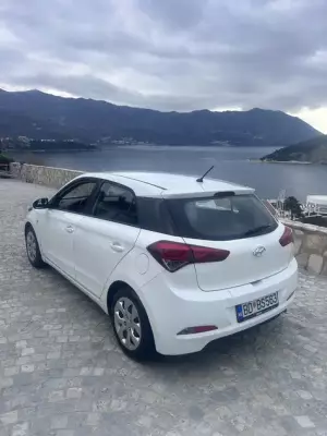 Hyundai i20 for rent in Bijela