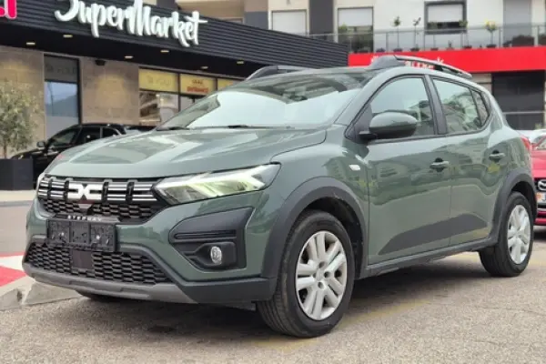 Dacia Sandero Stepway for rent in Orahovac