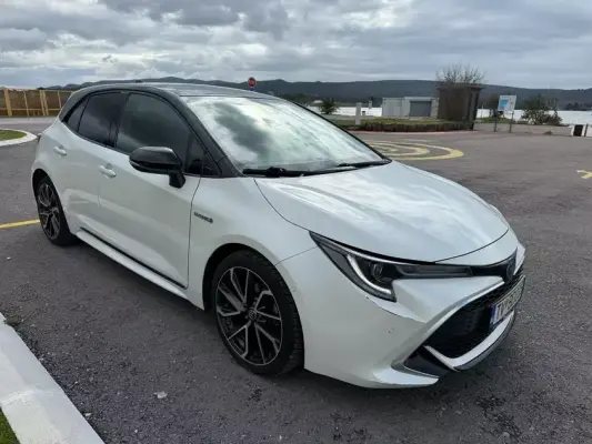 Toyota Corolla for rent in Bečići