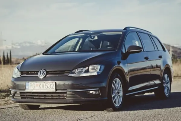 Volkswagen Golf for rent in Rose