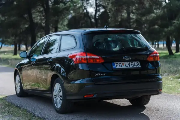 Ford Focus for rent in Rose