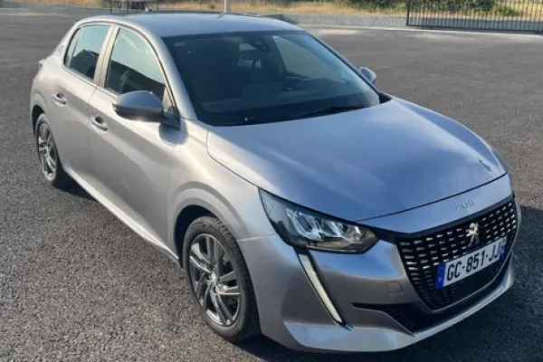 Peugeot 208 for rent in Tivat