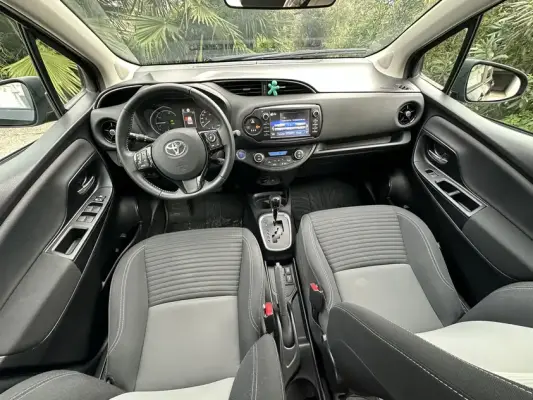 Toyota Yaris for rent in Bijela