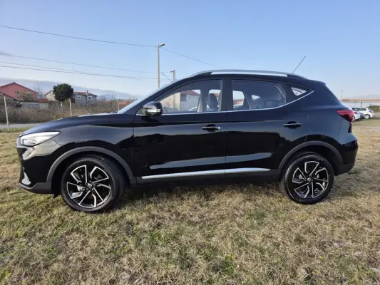 MG ZS for rent in Przno
